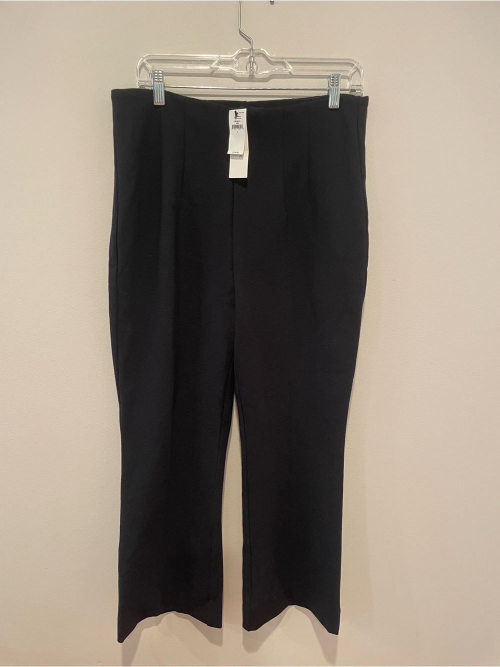 Banana Republic Bootcut Cropped Black Pants - Size L